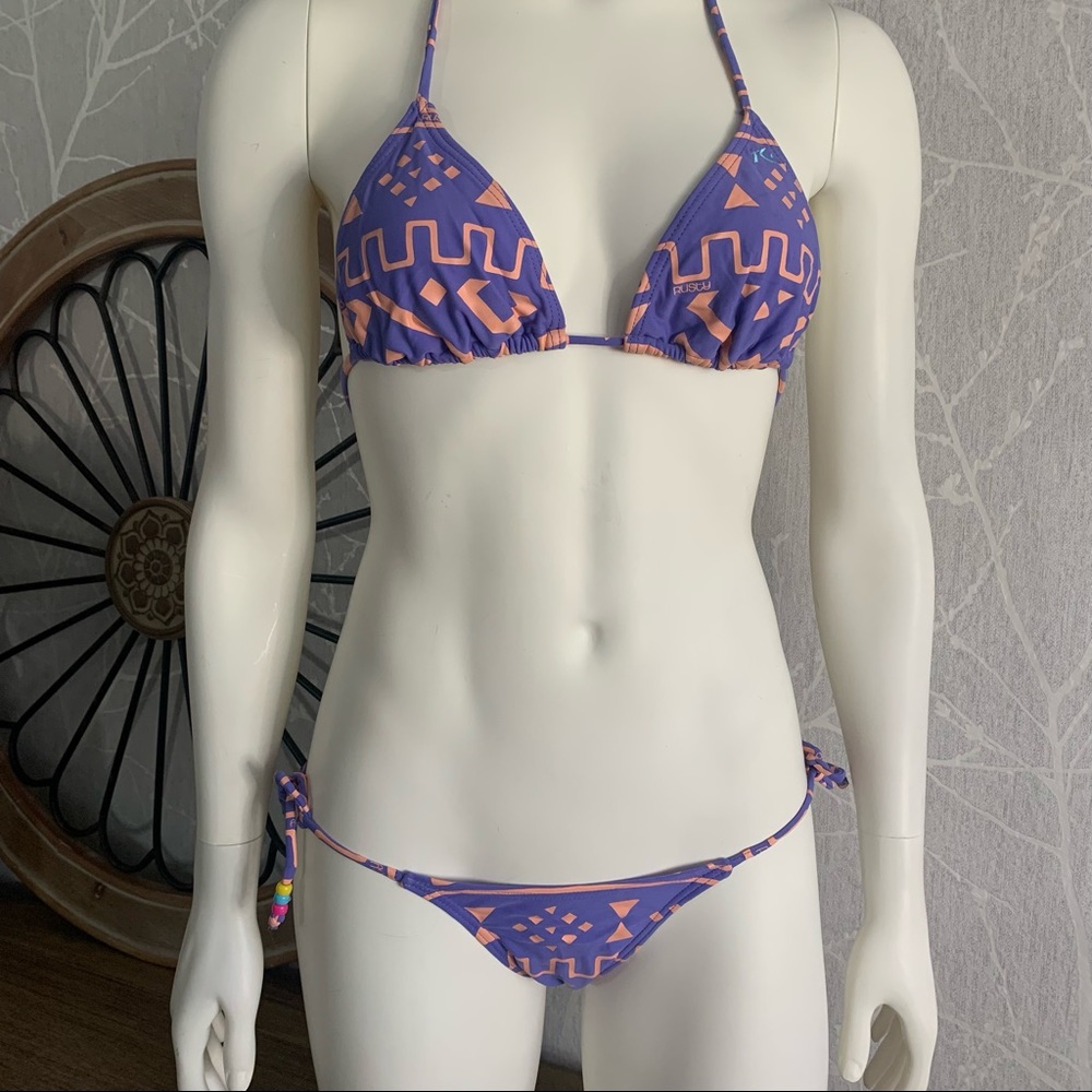 RUSTY Bikini 👙 small sz 6